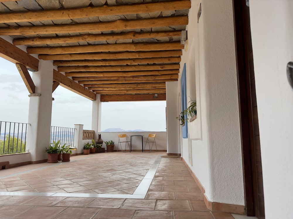 Estructura con materiales